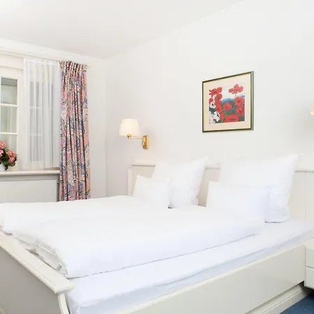 Enenhoog-flugente Appartement *
